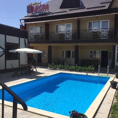 Evropa Hotel Bosteri Ngoại thất bức ảnh