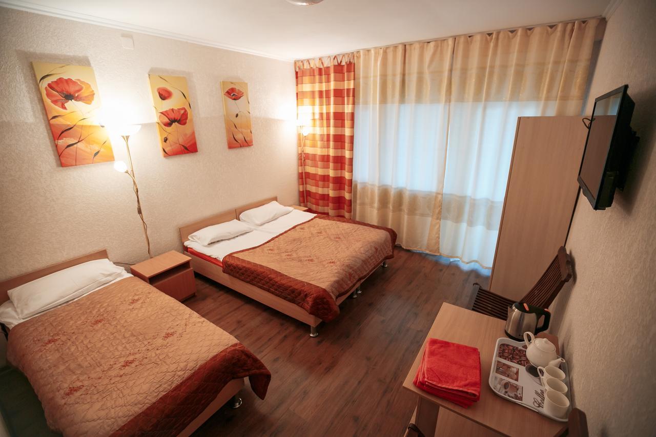 Evropa Hotel Bosteri Ngoại thất bức ảnh
