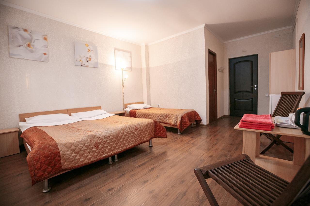 Evropa Hotel Bosteri Ngoại thất bức ảnh